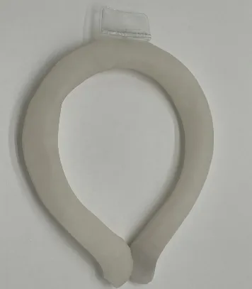 TINSIO Factory Wholesale Self-heating neck warmer metal piece heats up to 52 degrees for 2-3 hours